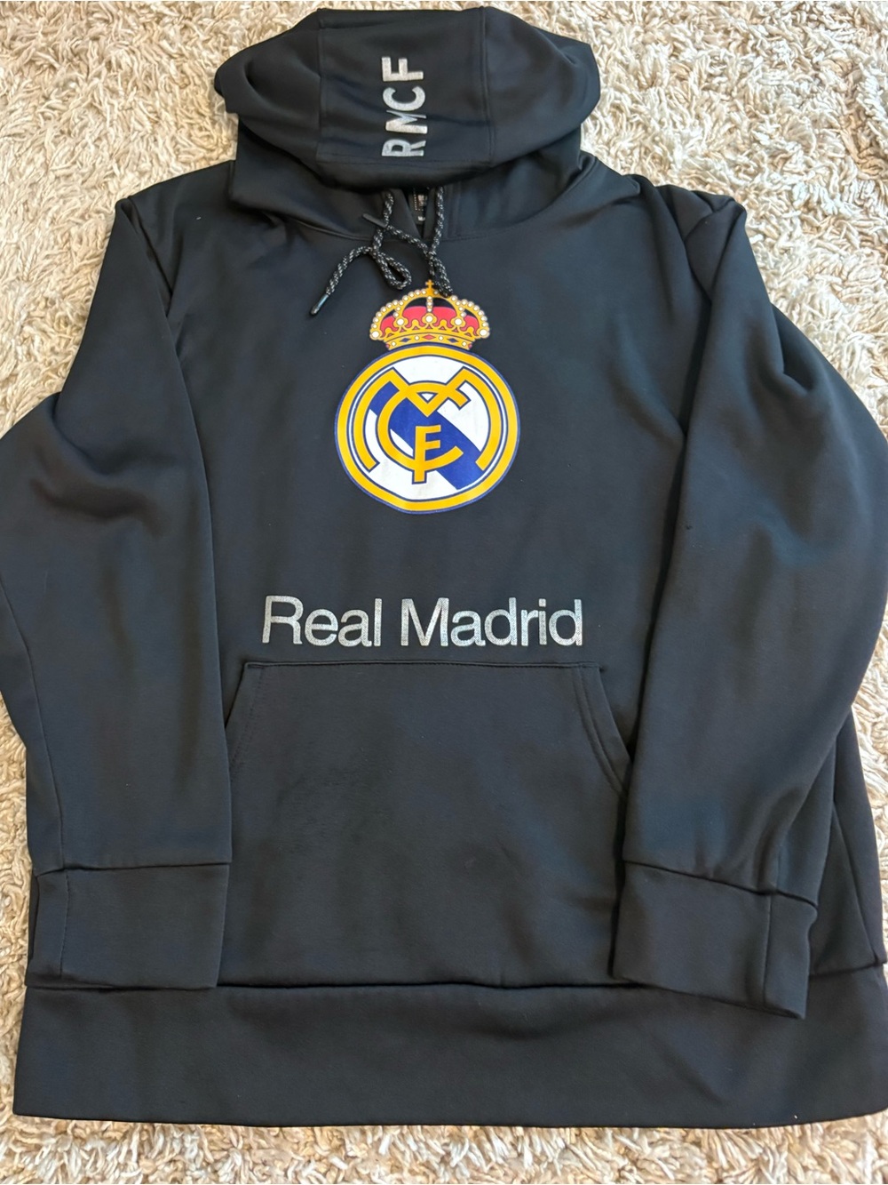 Real Madrid Men's Club Crest hooded sweatshirt in black, EUC, size small